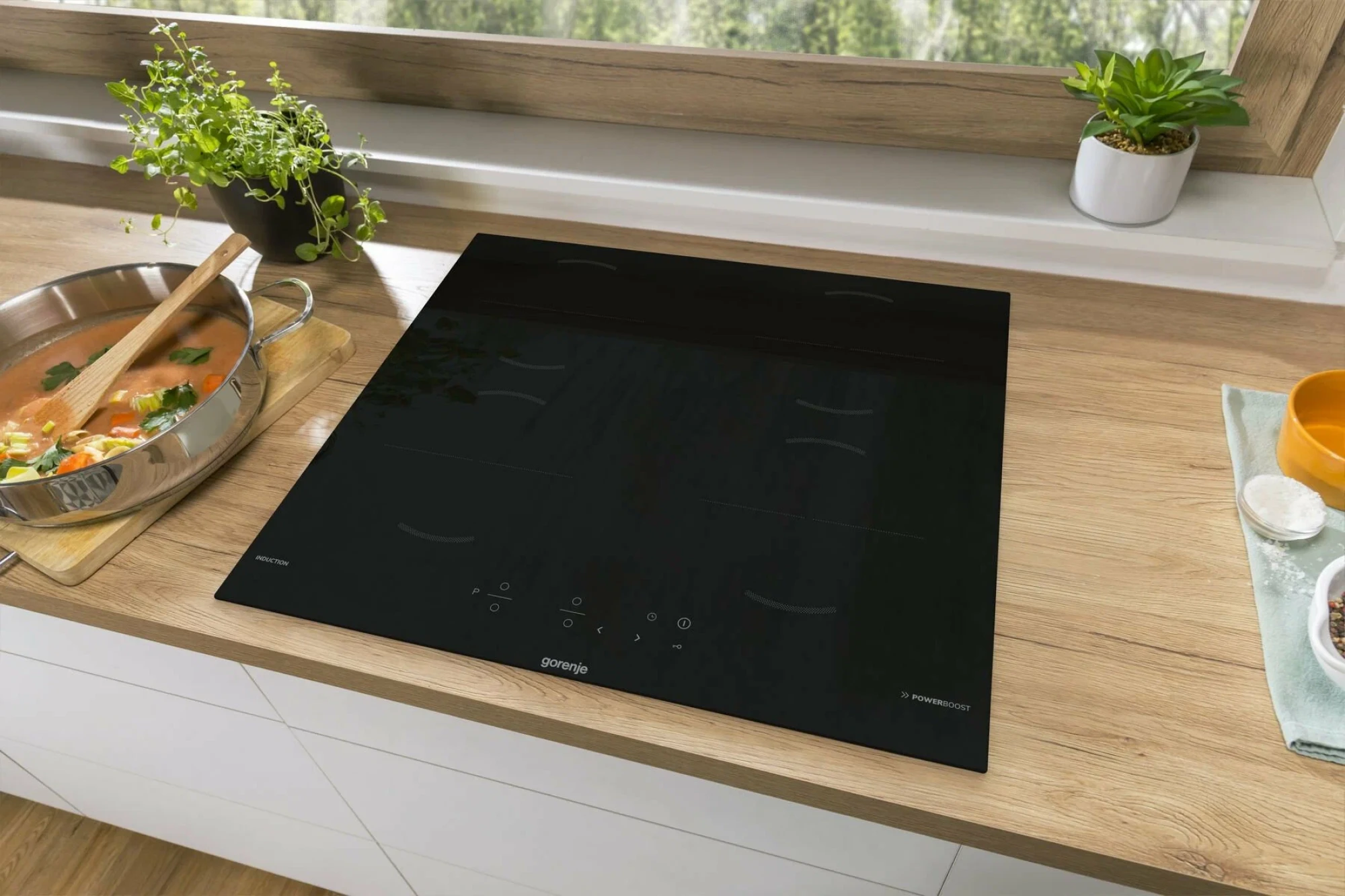 Индукционная варочная панель Gorenje GI6401BSCE фото-3 Индукционная варочная панель Gorenje GI6401BSCE фото-3