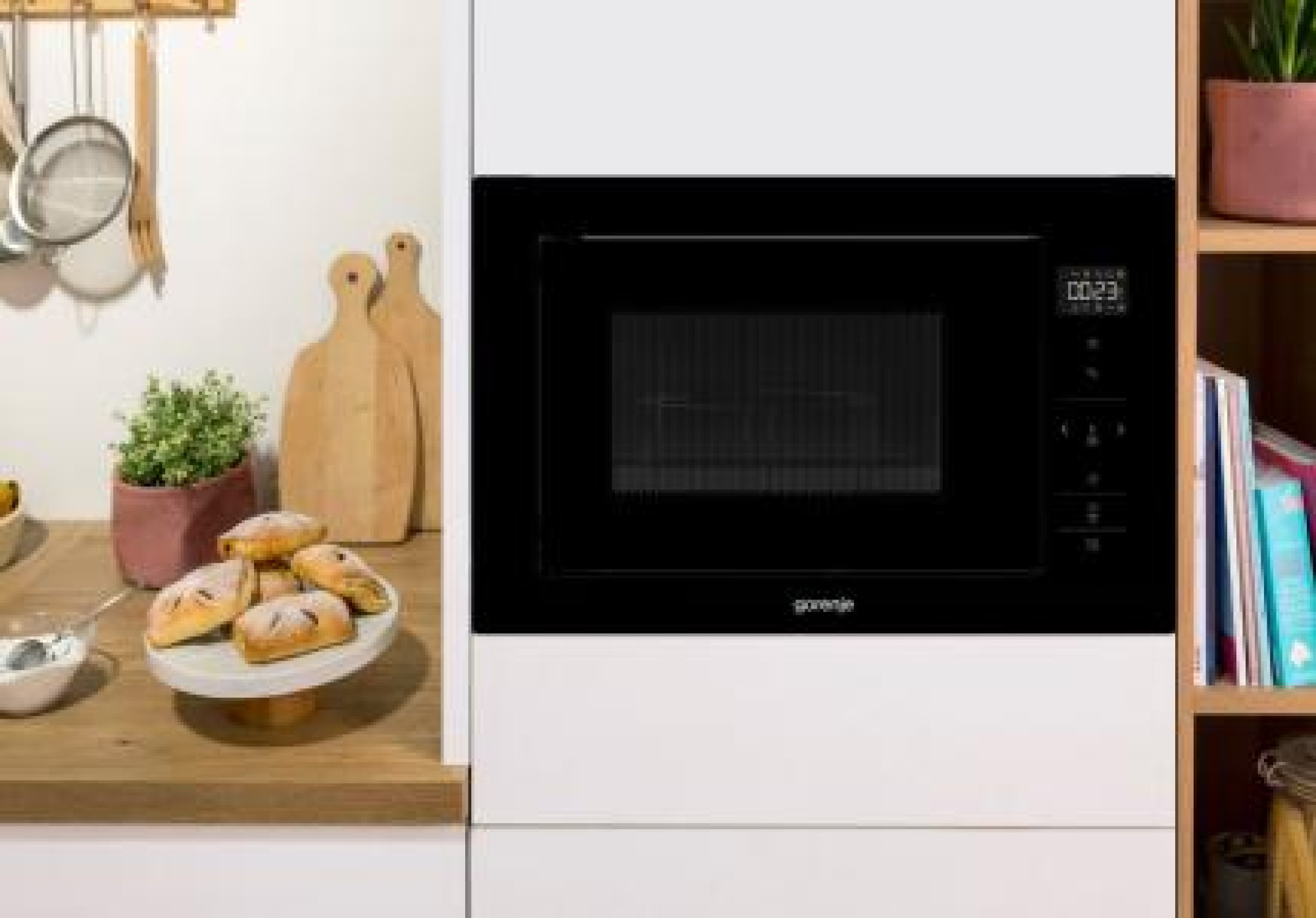 Микроволновая печь Gorenje BM251SG2BG фото-5 Микроволновая печь Gorenje BM251SG2BG фото-5