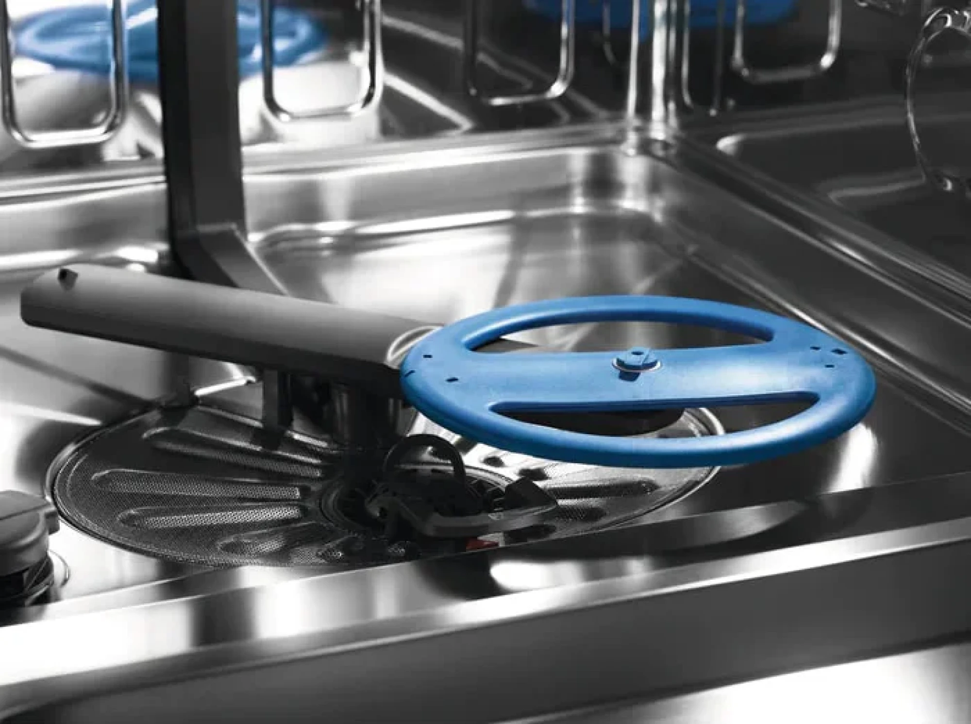 Встраиваемая посудомоечная машина Electrolux EES48200L фото-3