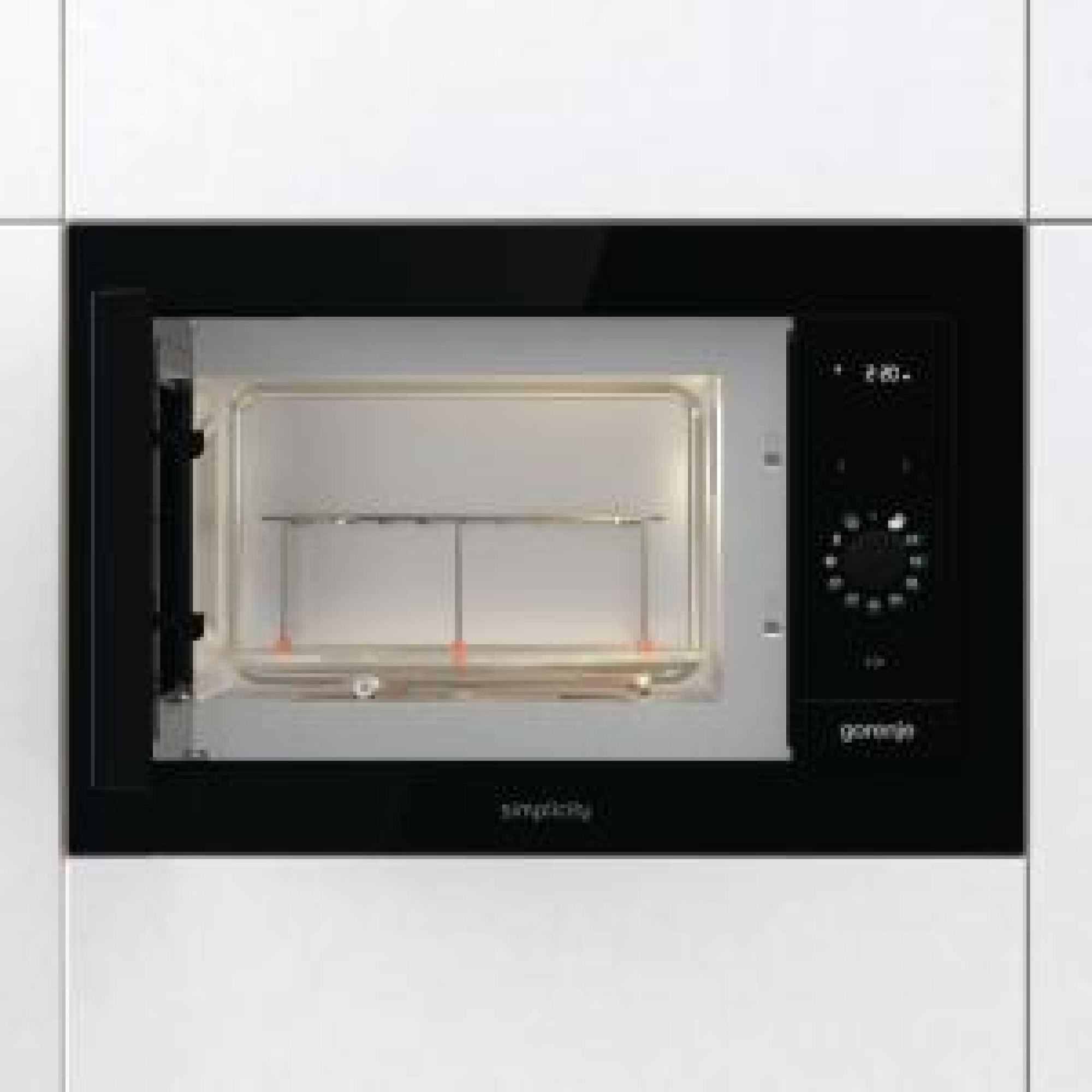Микроволновая печь Gorenje BM235SYB фото-3