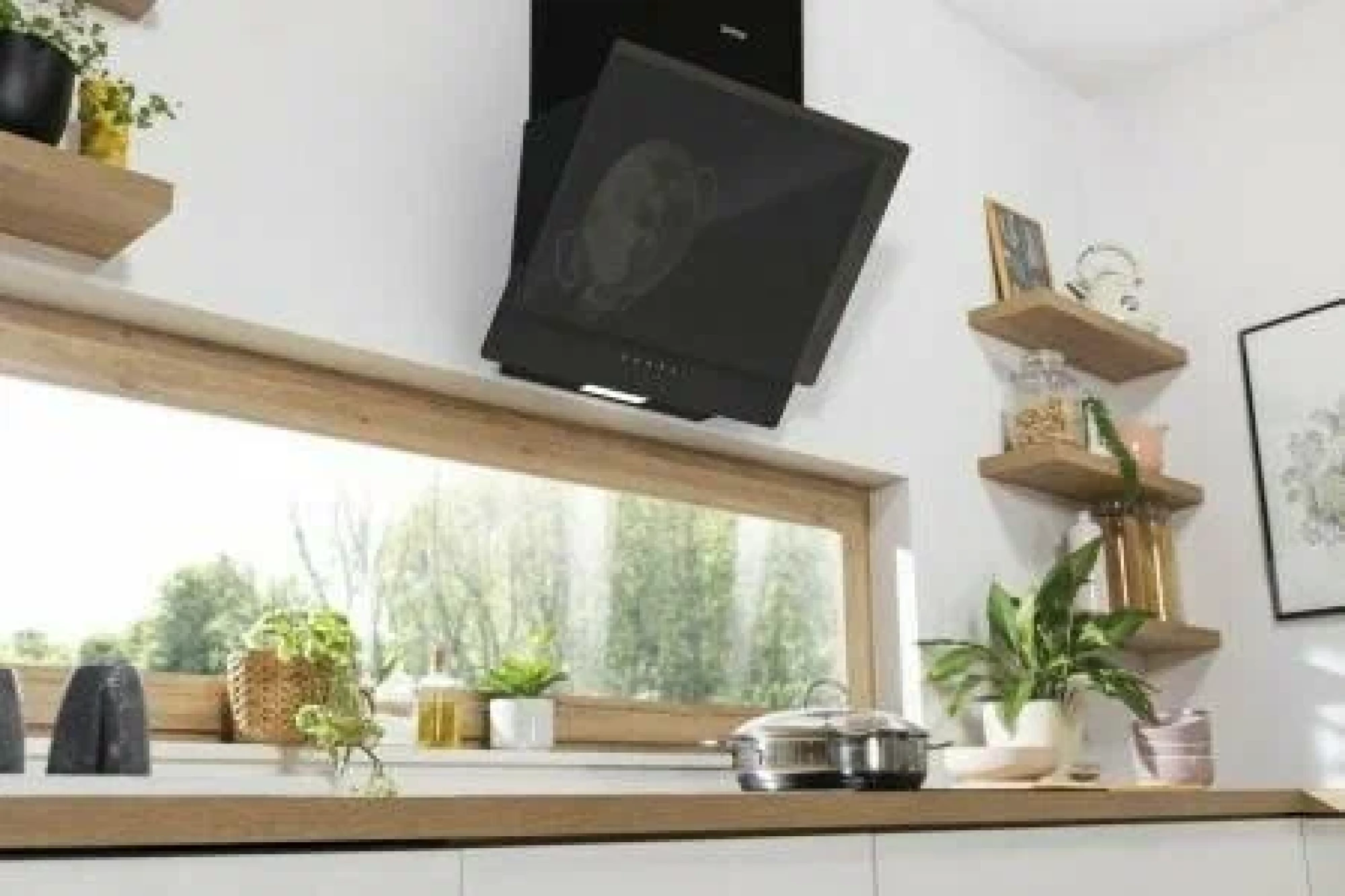 Вытяжка Gorenje WHI649EB фото-4 Вытяжка Gorenje WHI649EB фото-4