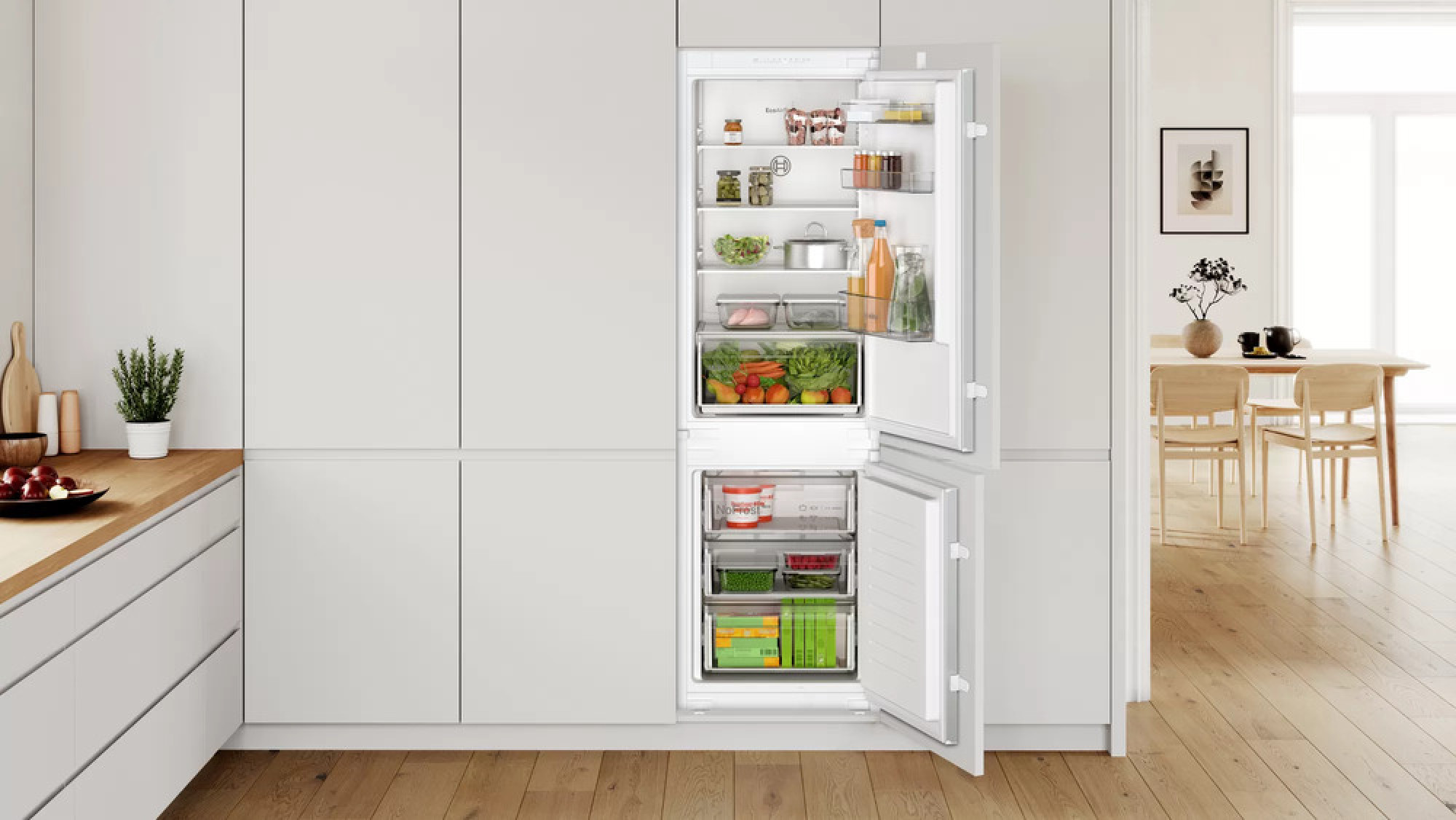 Встраиваемый двухкамерный холодильник Bosch KIN86NSE0 - фото2