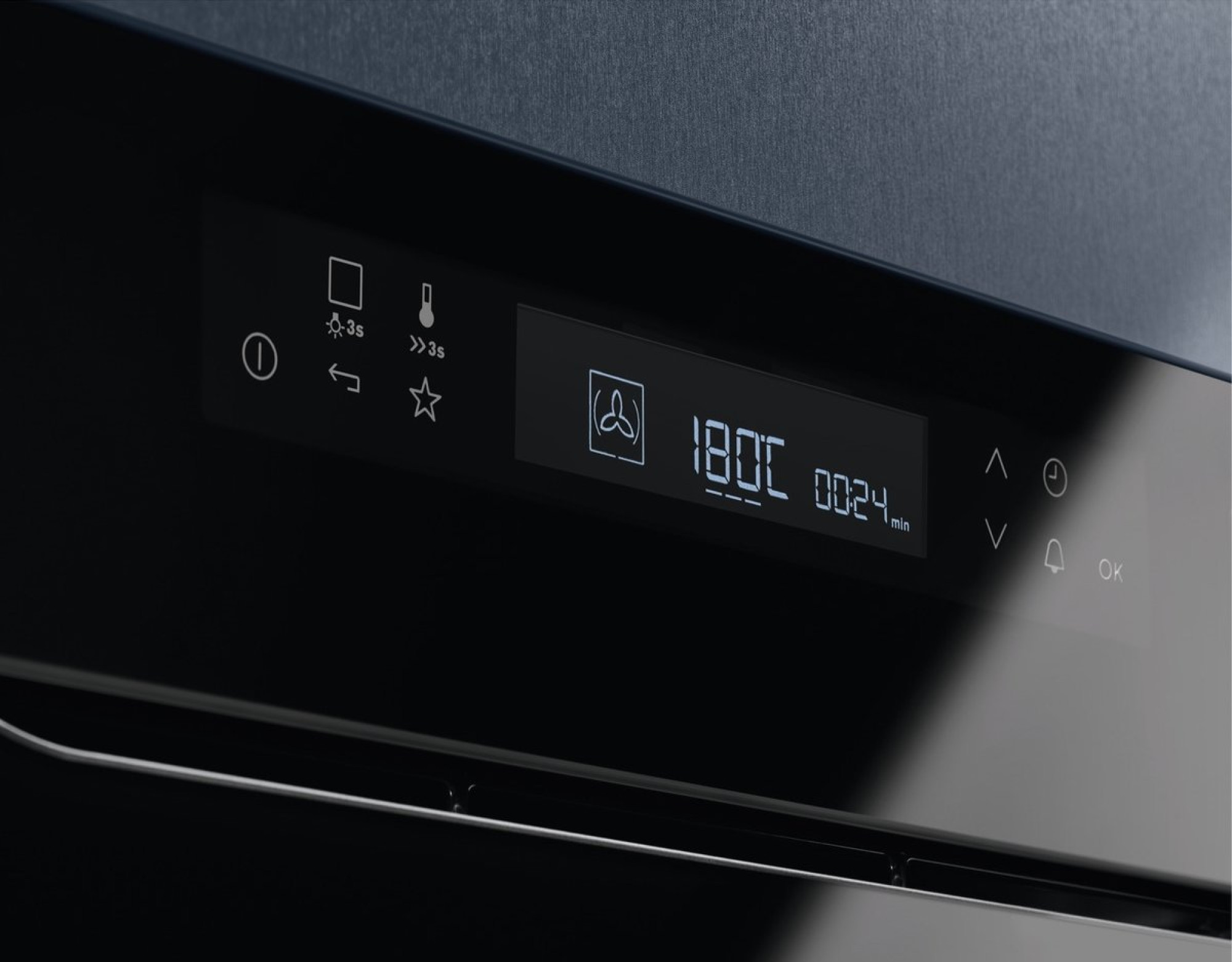 Электрический духовой шкаф Electrolux EOE7C31Z фото-5 Электрический духовой шкаф Electrolux EOE7C31Z фото-5